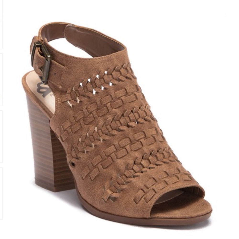 Fergalicious sandal Brown Bootie 9.5 M  VAGABOND  shoe *